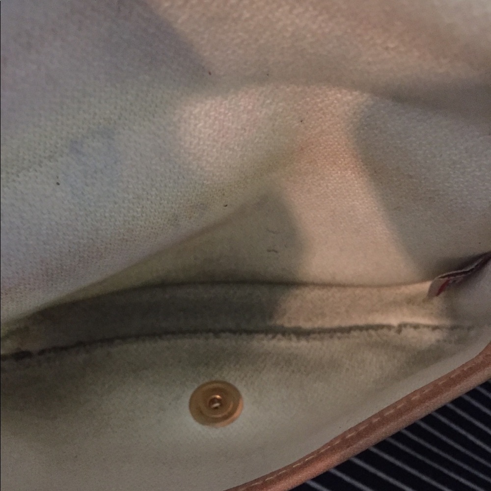 Vintage Dooney and Bourke Wristlet - Picture 5 of 5